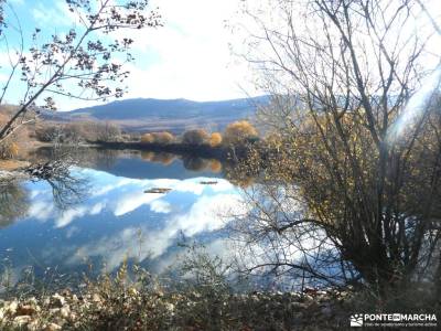 Comida NAVIDAD 2025-Caminos,dehesas Montejo de la Sierra; ultimas plazas viajes senderismo por españ